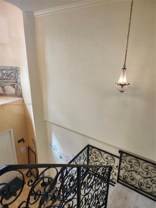 En Venta: $1,100,000 (5 camas, 5 baños, 3408 Pies cuadrados)