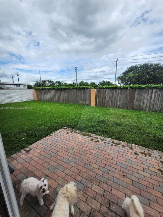 En Venta: $1,100,000 (5 camas, 5 baños, 3408 Pies cuadrados)