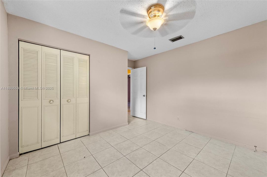 Recently Sold: $539,900 (4 beds, 2 baths, 1787 Square Feet)