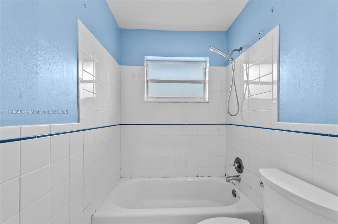 Recently Sold: $539,900 (4 beds, 2 baths, 1787 Square Feet)