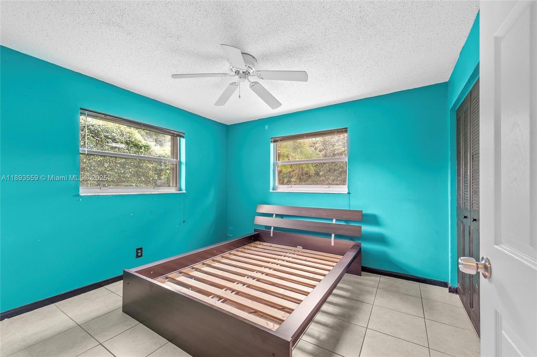 Recently Sold: $539,900 (4 beds, 2 baths, 1787 Square Feet)