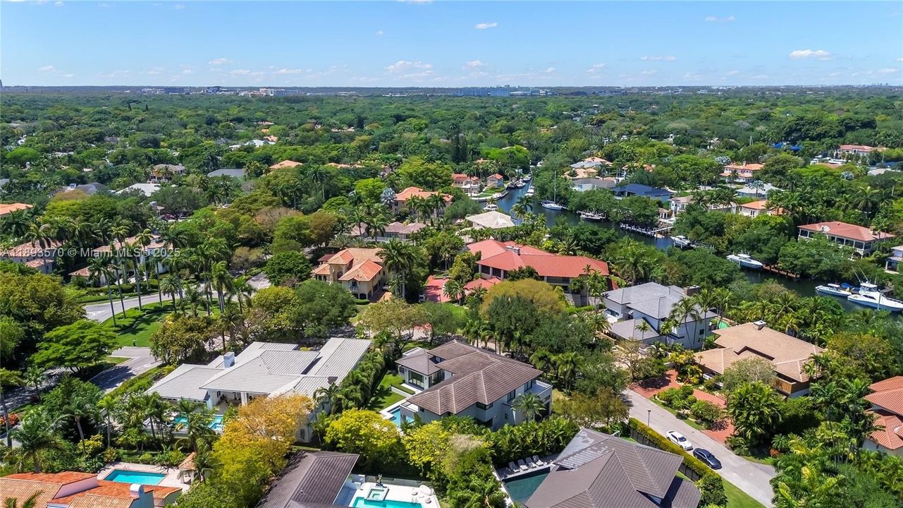 Recently Rented: $45,000 (6 beds, 7 baths, 6851 Square Feet)