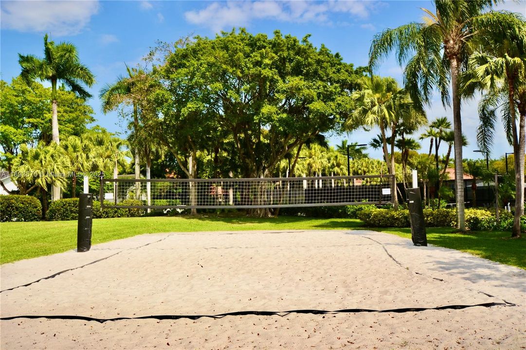 Recently Rented: $45,000 (6 beds, 7 baths, 6851 Square Feet)