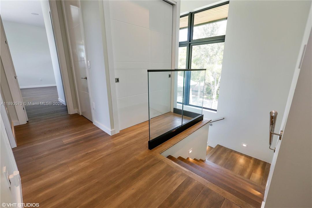 Recently Rented: $45,000 (6 beds, 7 baths, 6851 Square Feet)