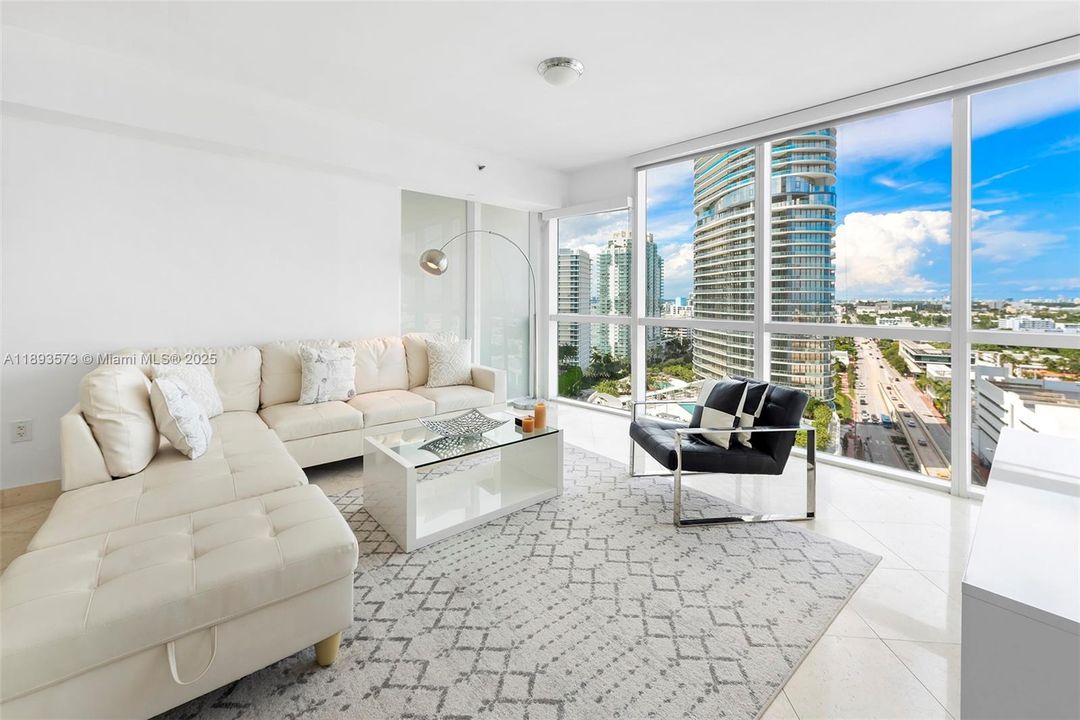 Active With Contract: $6,250 (1 beds, 1 baths, 851 Square Feet)