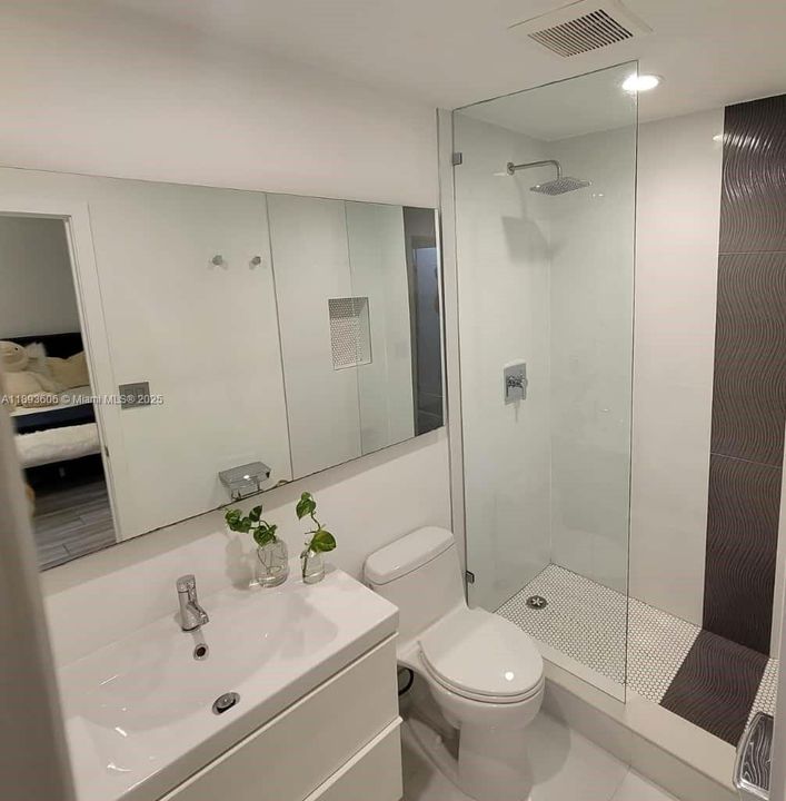 bathroom for 2nd room