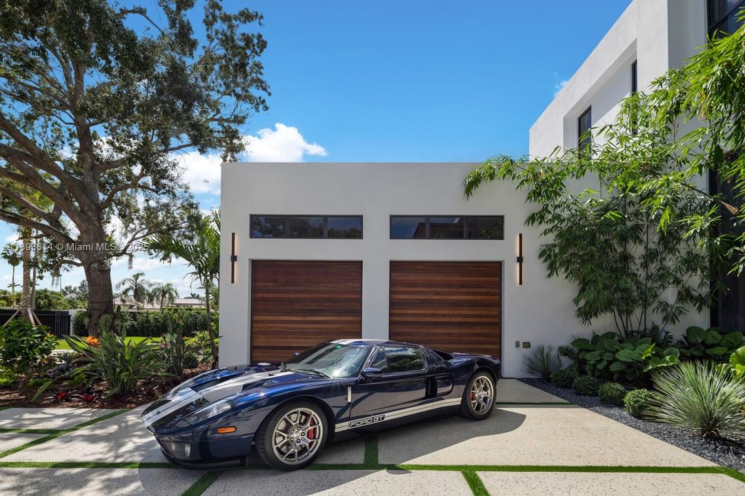 На продажу: $7,995,000 (8 спален, 8 ванн, 7530 Квадратных фут)