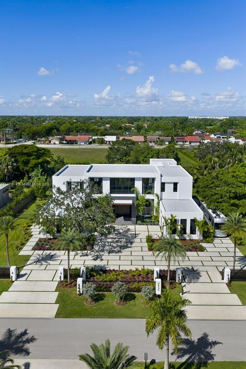 На продажу: $7,995,000 (8 спален, 8 ванн, 7530 Квадратных фут)