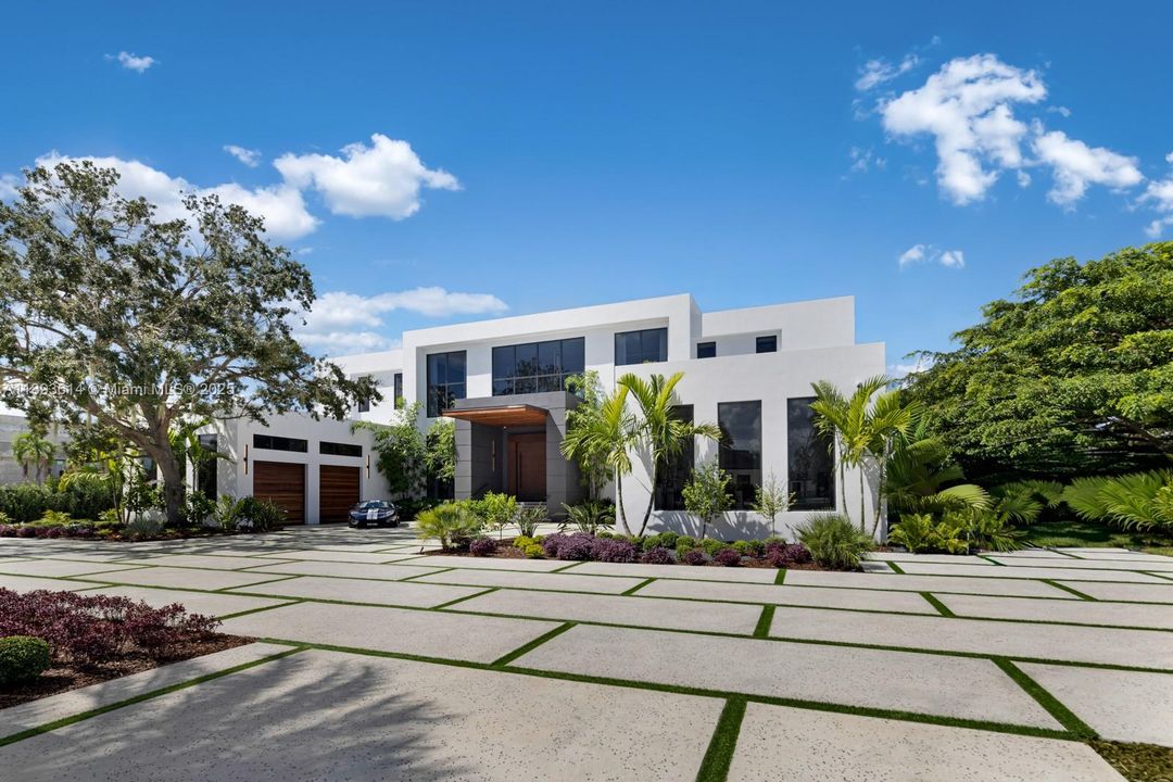 На продажу: $7,995,000 (8 спален, 8 ванн, 7530 Квадратных фут)