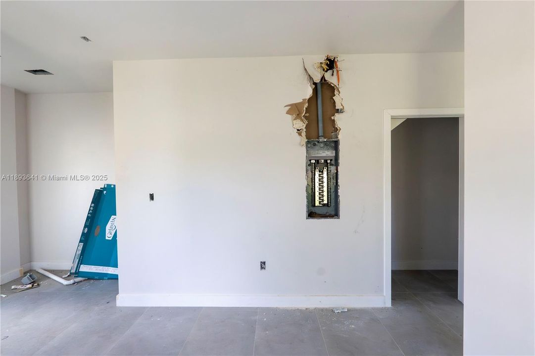 Active With Contract: $699,900 (0 beds, 0 baths, 39800 Square Feet)