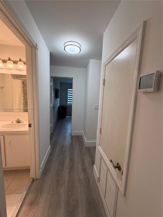 For Sale: $455,000 (3 beds, 2 baths, 1596 Square Feet)