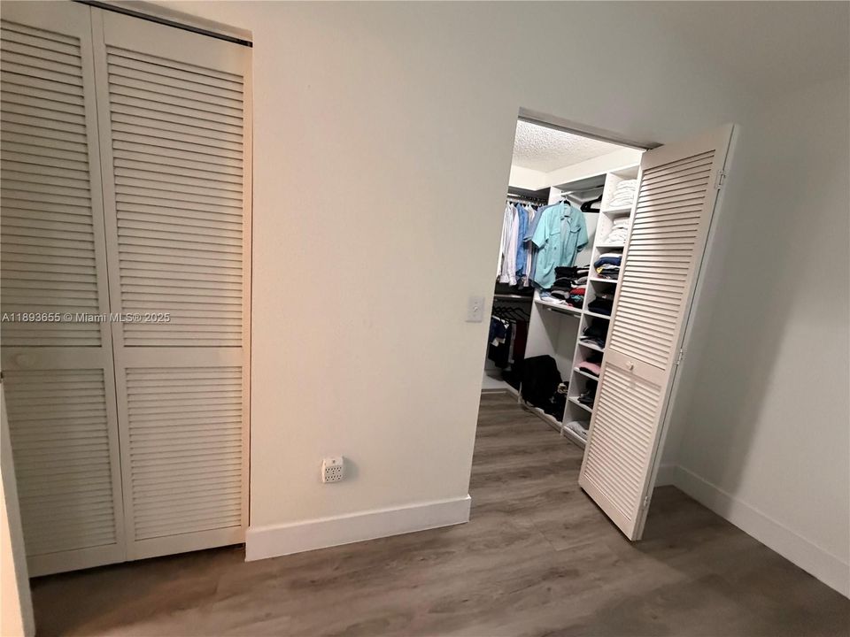 For Sale: $455,000 (3 beds, 2 baths, 1596 Square Feet)