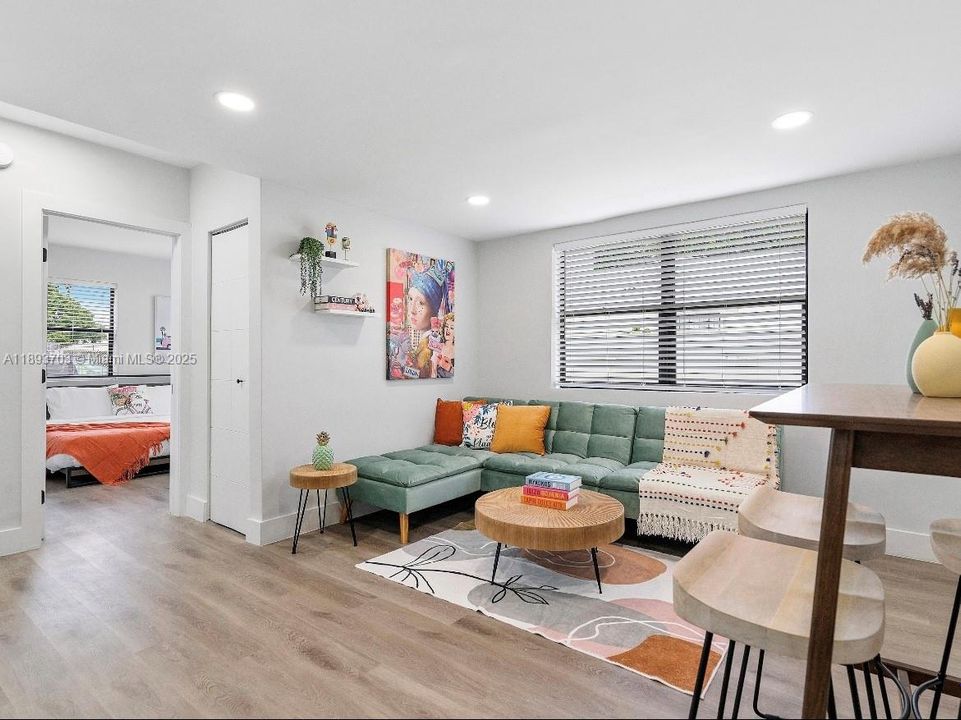 На продажу: $1,590,000 (0 спален, 0 ванн, 2816 Квадратных фут)