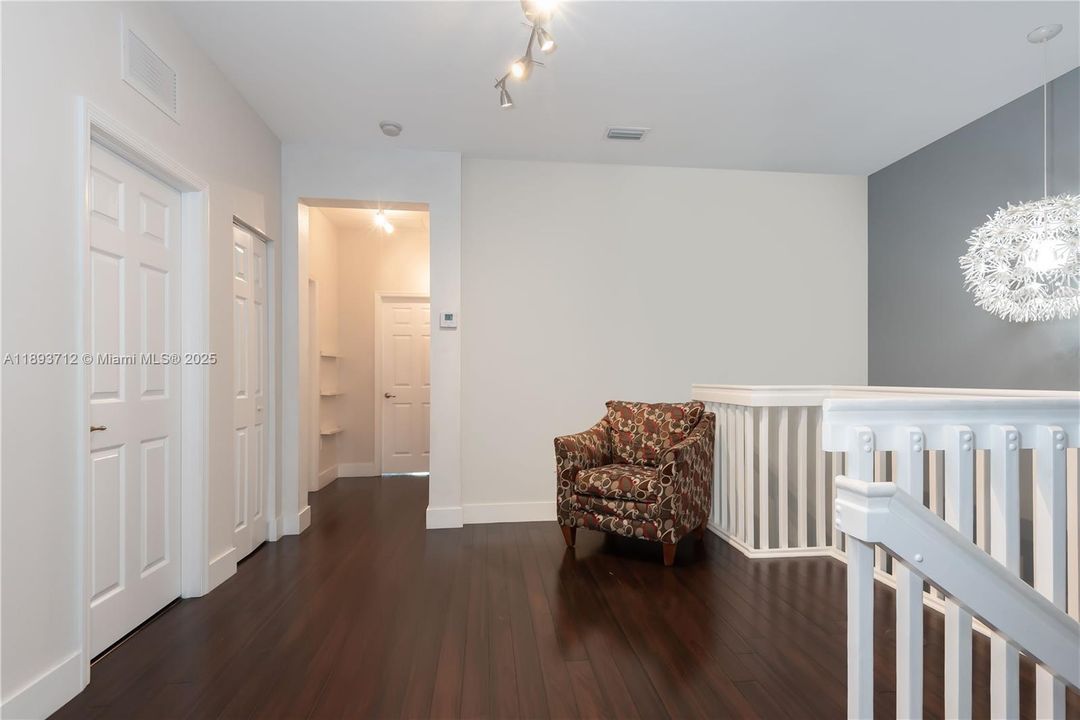 Cozy loft ideal for reading or home office