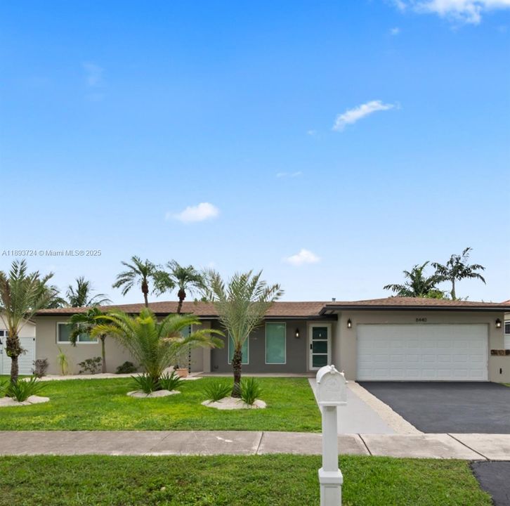 出租: $3,900 (3 贝兹, 2 浴室, 1624 平方英尺)