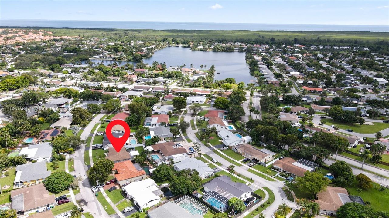 出租: $3,900 (3 贝兹, 2 浴室, 1624 平方英尺)