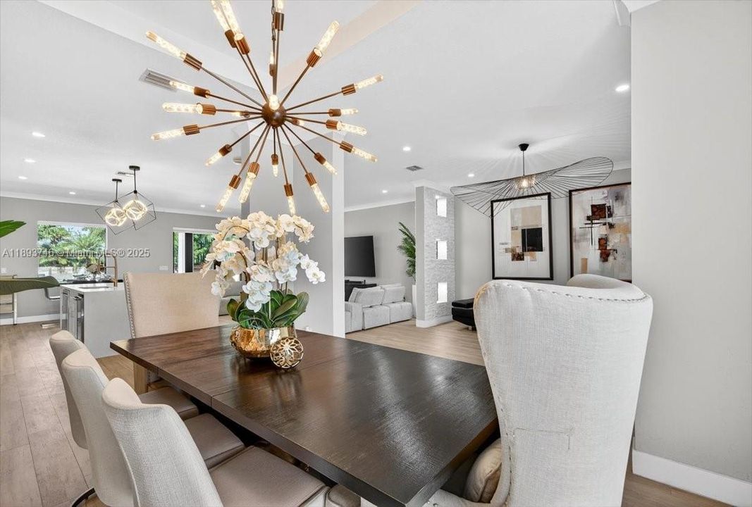 For Sale: $1,495,000 (4 beds, 3 baths, 2556 Square Feet)