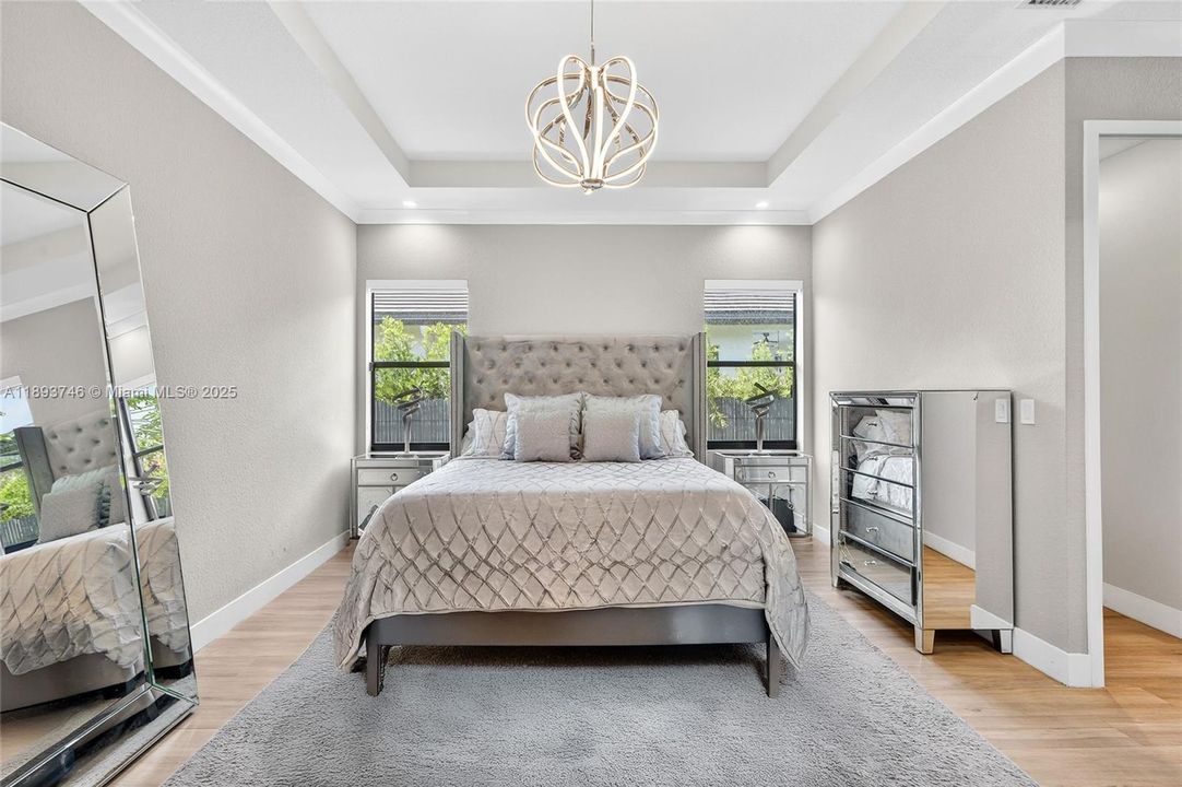 For Sale: $1,495,000 (4 beds, 3 baths, 2556 Square Feet)