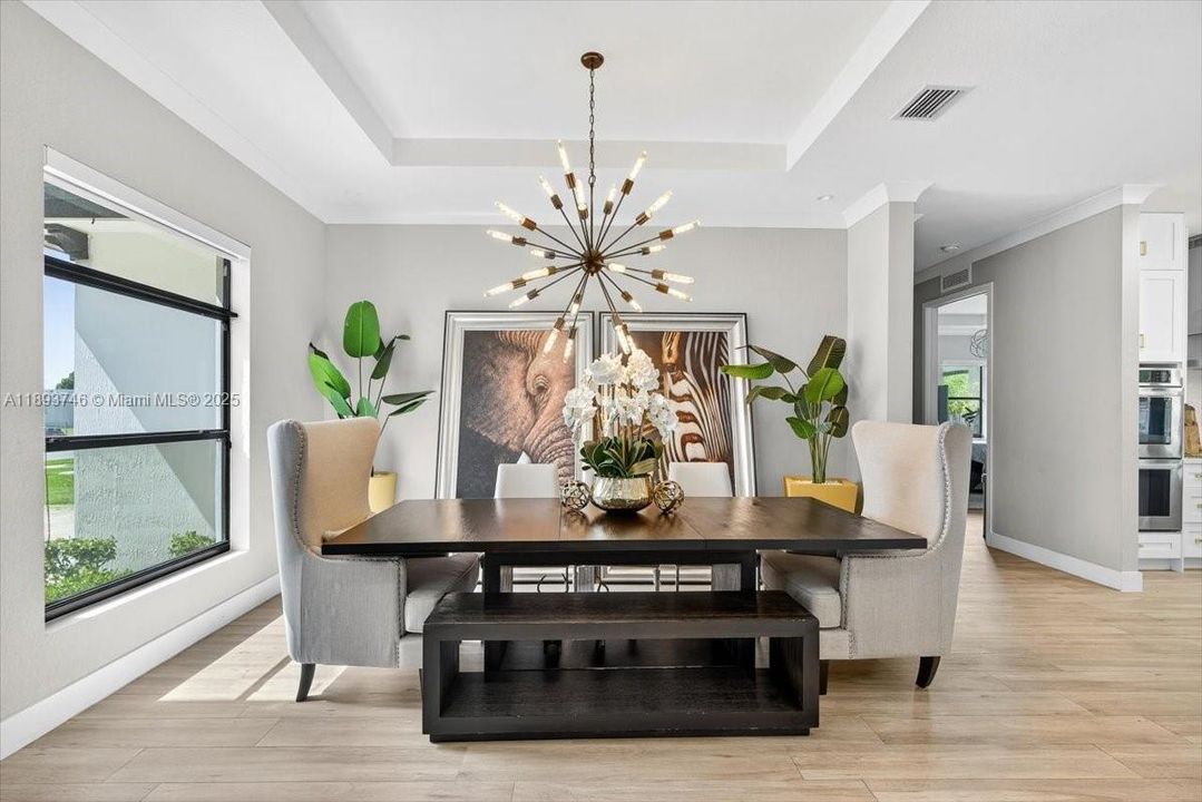 For Sale: $1,495,000 (4 beds, 3 baths, 2556 Square Feet)