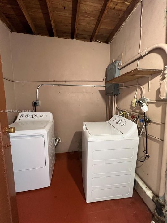 Recientemente alquilado: $3,500 (3 camas, 2 baños, 1276 Pies cuadrados)