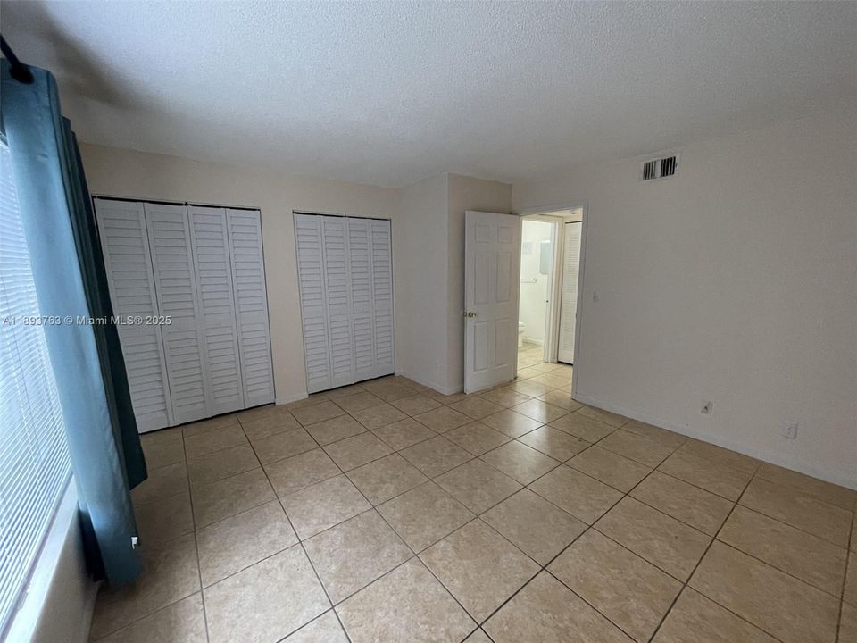 最近租的: $1,650 (1 贝兹, 1 浴室, 791 平方英尺)