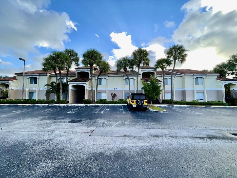 最近租的: $1,650 (1 贝兹, 1 浴室, 791 平方英尺)