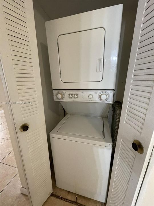 最近租的: $1,650 (1 贝兹, 1 浴室, 791 平方英尺)