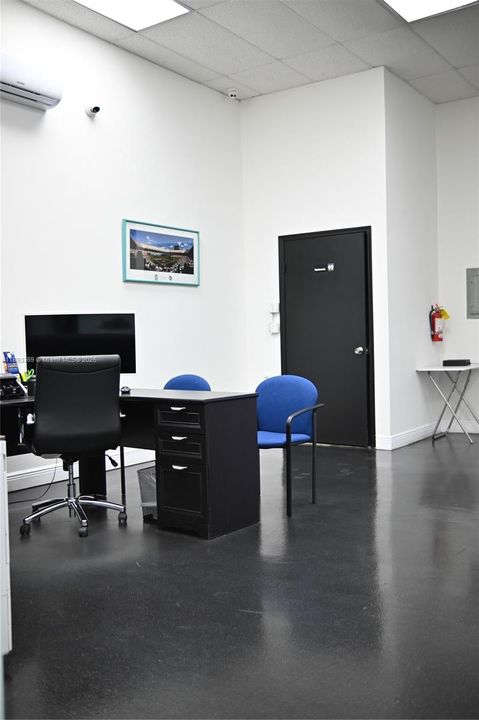 На продажу: $6,800,000 (0 спален, 0 ванн, 0 Квадратных фут)