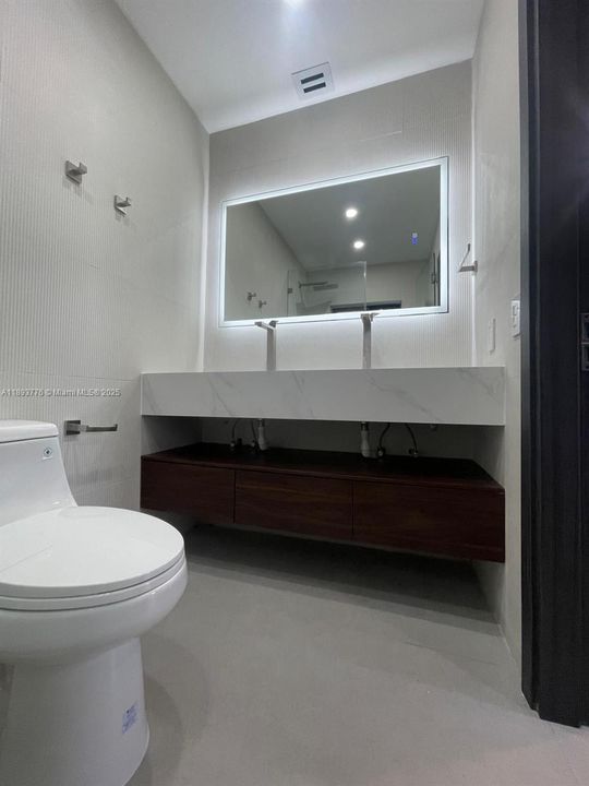 待售: $509,900 (3 贝兹, 2 浴室, 1131 平方英尺)