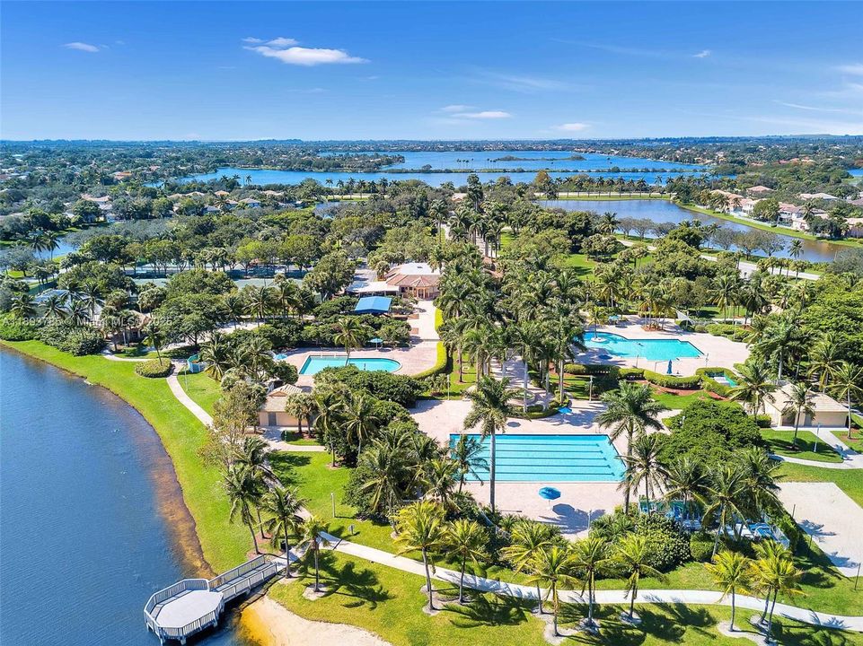 Clubhouse aerial view.