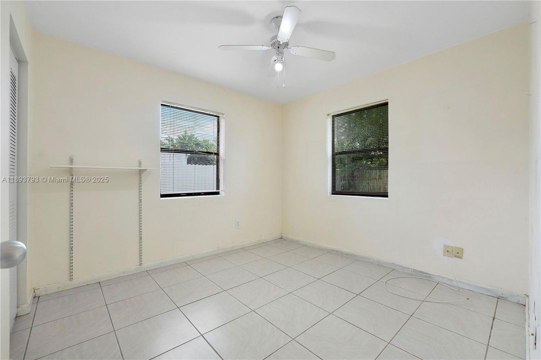 Activo con contrato: $440,000 (3 camas, 2 baños, 1284 Pies cuadrados)