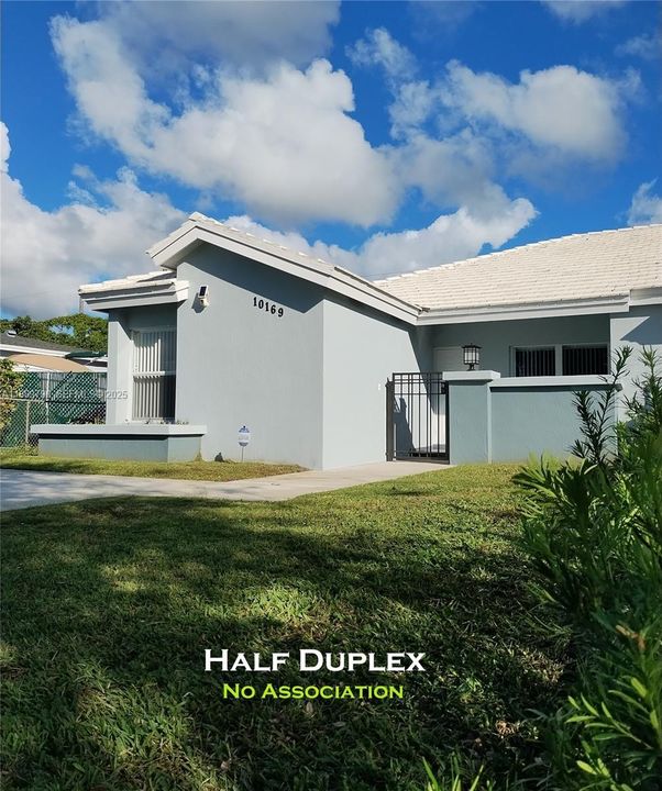 На продажу: $450,000 (3 спален, 2 ванн, 1231 Квадратных фут)