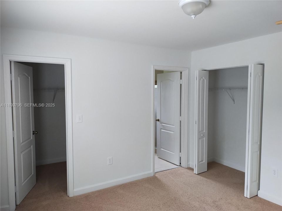 На продажу: $450,000 (3 спален, 2 ванн, 1231 Квадратных фут)