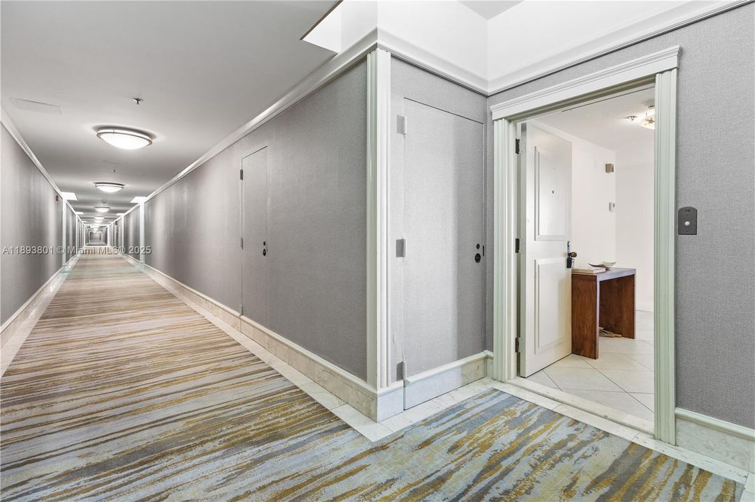 На продажу: $1,200,000 (2 спален, 2 ванн, 1532 Квадратных фут)