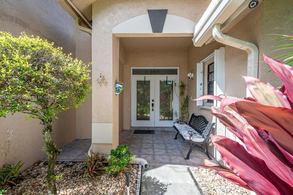 待售: $889,000 (4 贝兹, 3 浴室, 2488 平方英尺)