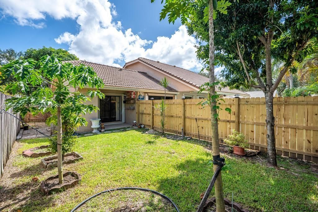 待售: $889,000 (4 贝兹, 3 浴室, 2488 平方英尺)