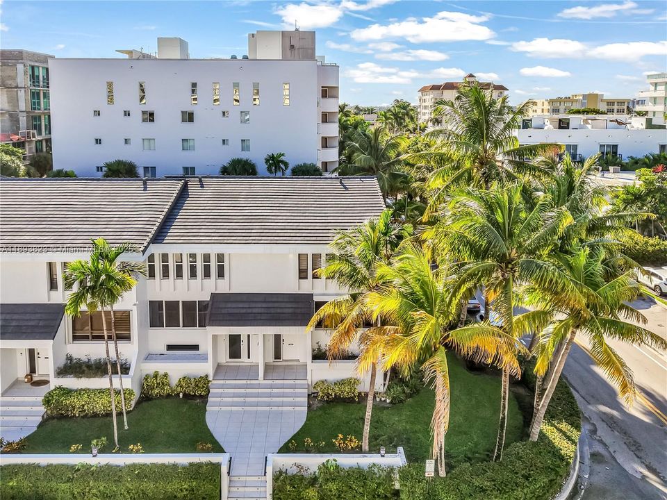 For Sale: $1,200,000 (3 beds, 3 baths, 1680 Square Feet)