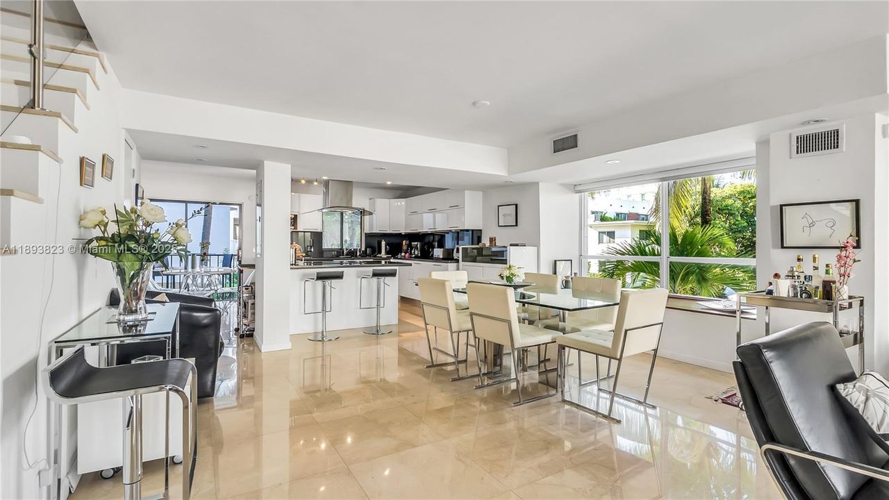 For Sale: $1,200,000 (3 beds, 3 baths, 1680 Square Feet)