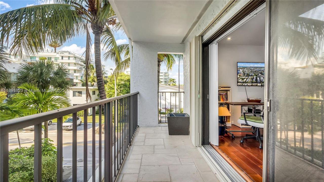 For Sale: $1,200,000 (3 beds, 3 baths, 1680 Square Feet)