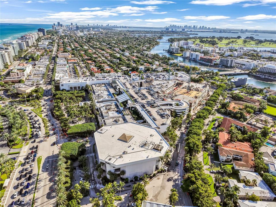 For Sale: $1,200,000 (3 beds, 3 baths, 1680 Square Feet)