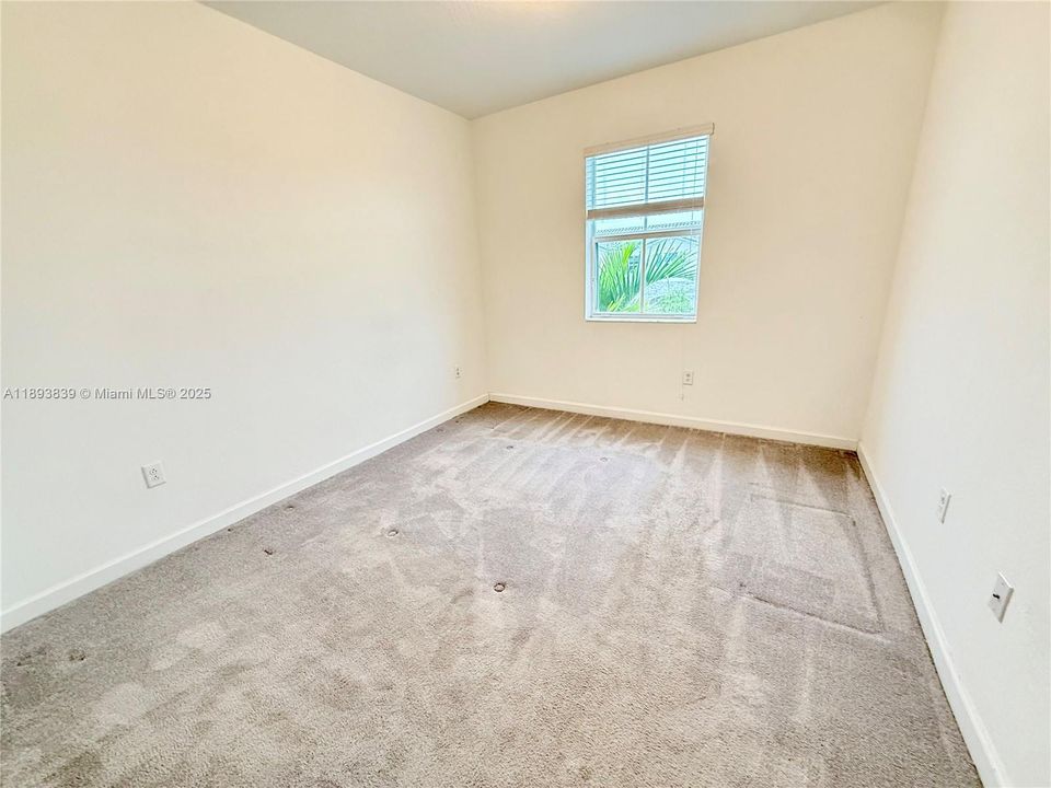 出租: $2,600 (3 贝兹, 2 浴室, 1695 平方英尺)