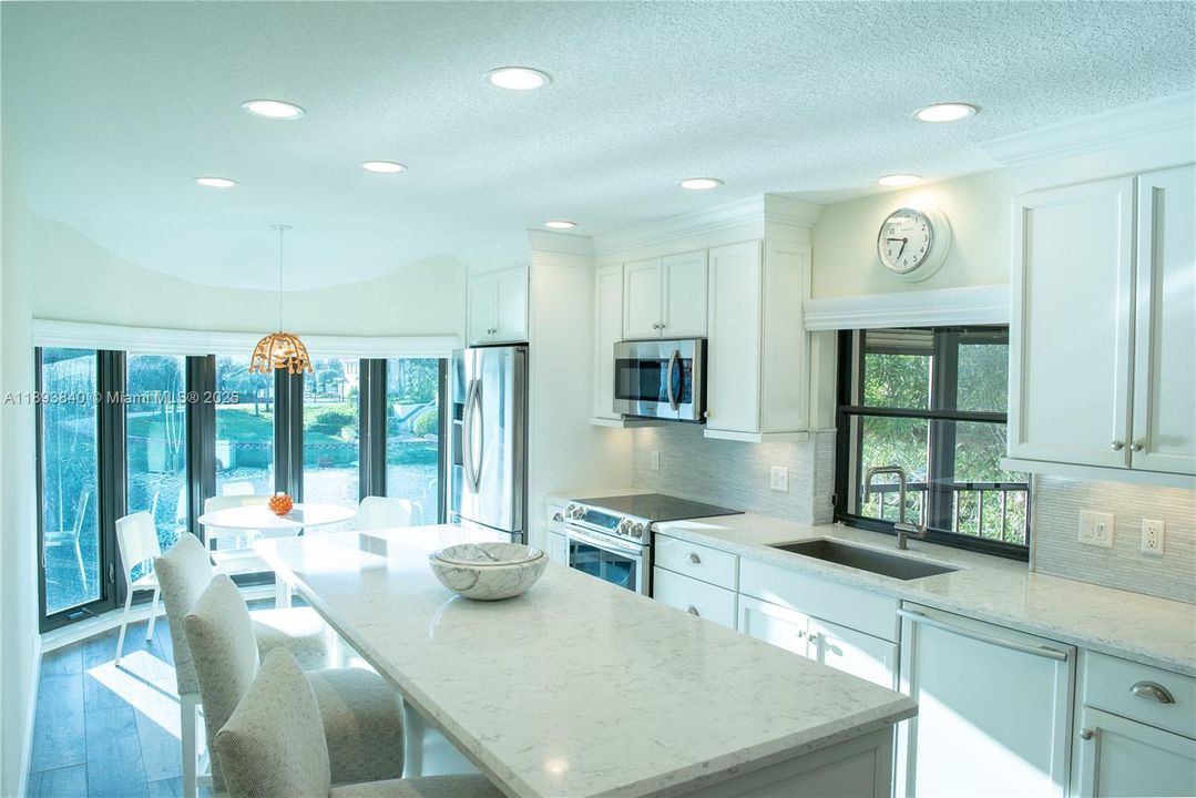 For Sale: $750,000 (2 beds, 2 baths, 1818 Square Feet)