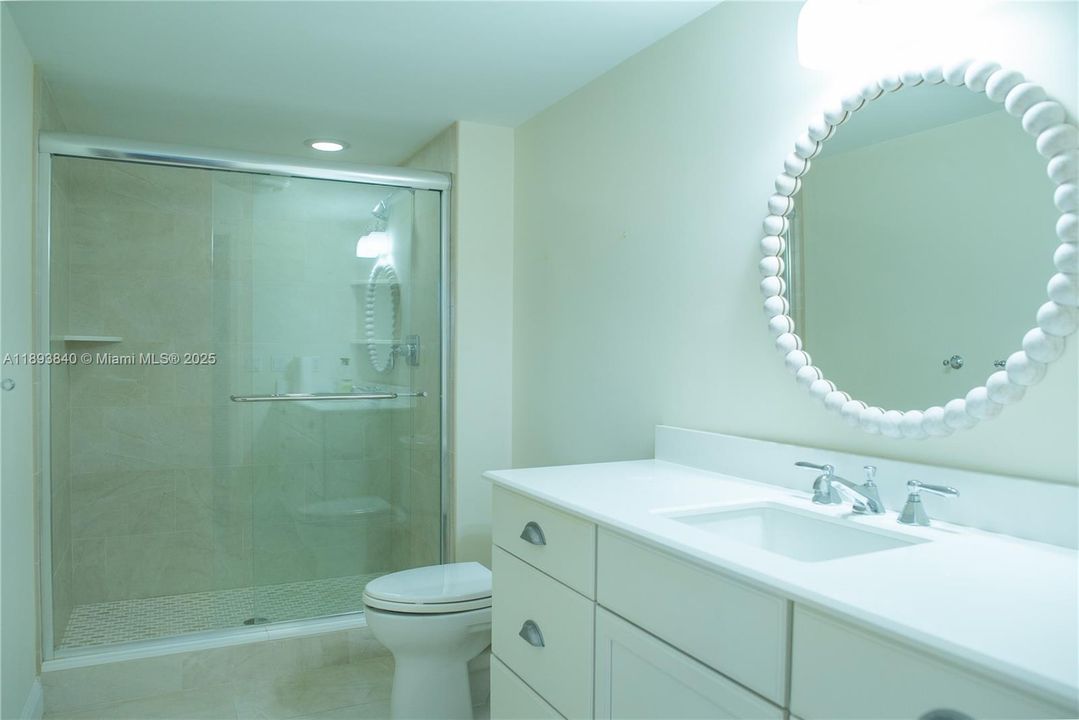 For Sale: $750,000 (2 beds, 2 baths, 1818 Square Feet)