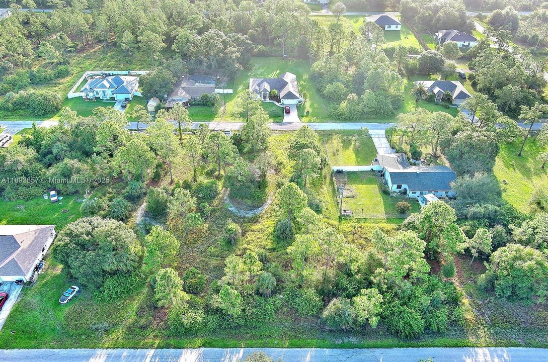 For Sale: $27,000 (0.33 acres)