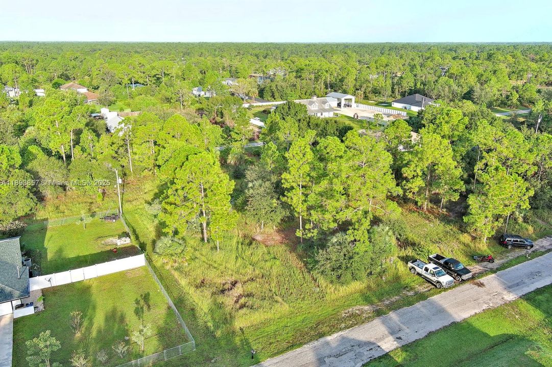 For Sale: $27,000 (0.33 acres)