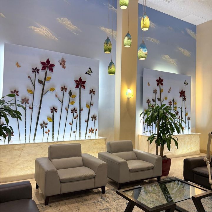 Active With Contract: $475,000 (1 beds, 1 baths, 1190 Square Feet)