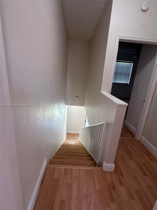 В аренду: $2,800 (2 спален, 2 ванн, 1131 Квадратных фут)