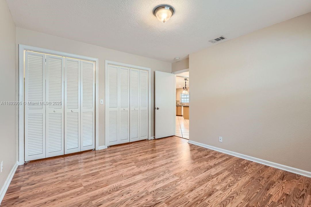 For Sale: $511,000 (3 beds, 2 baths, 1632 Square Feet)