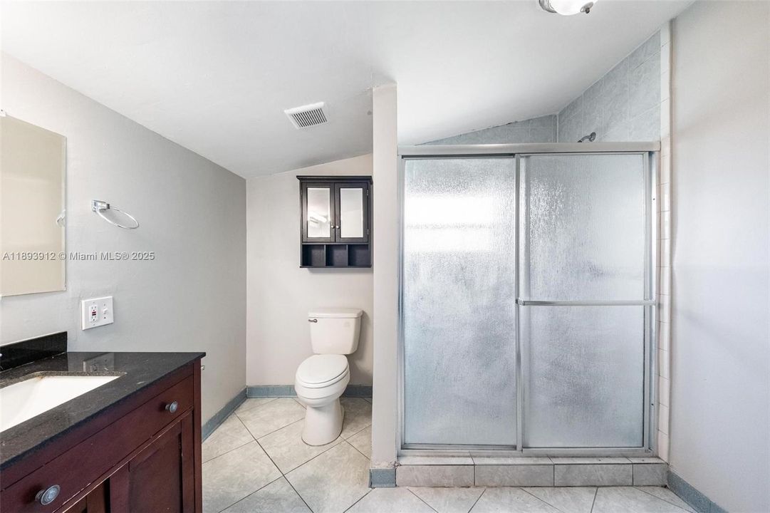 For Sale: $444,000 (3 beds, 2 baths, 1468 Square Feet)