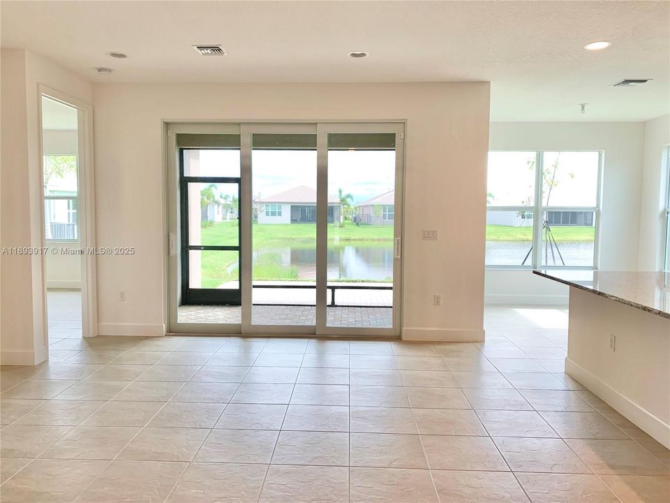 En Renta: $2,900 (3 camas, 2 baños, 1599 Pies cuadrados)